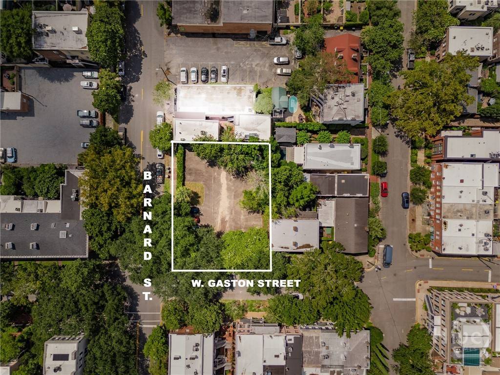205 W Gaston ST, Savannah, GA 31401 — photo 1 of 17