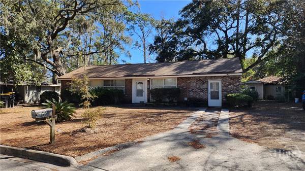 2221 Lorraine CT, Savannah, GA 31404
