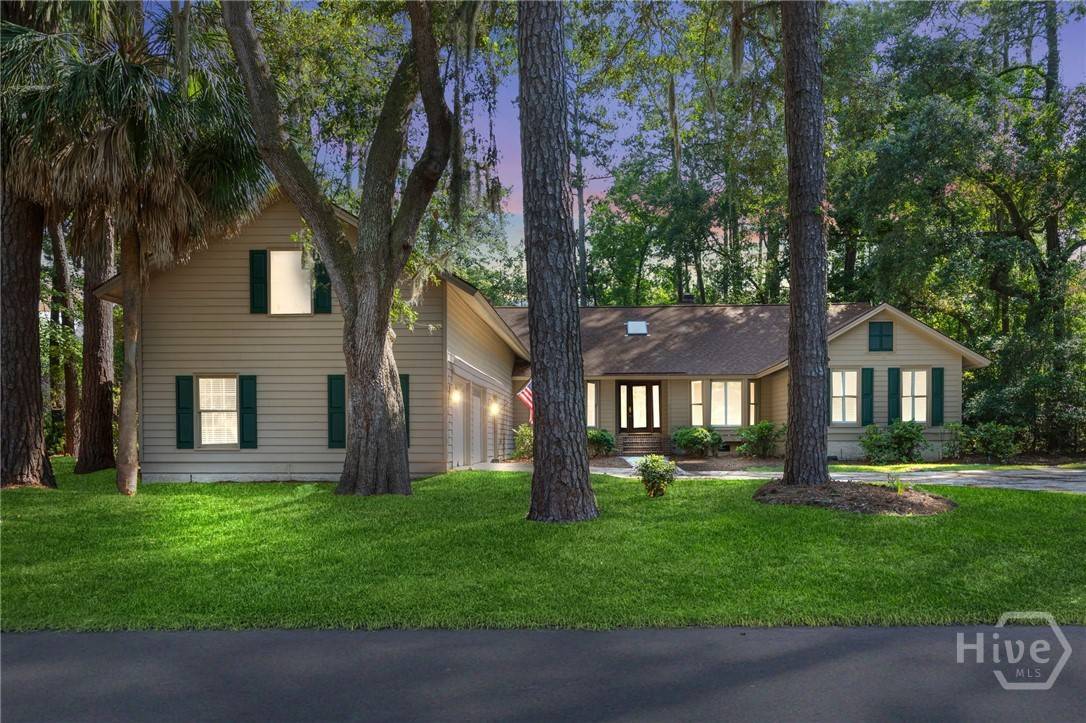 7 Planters LN, Savannah, GA 31411 — photo 1 of 44
