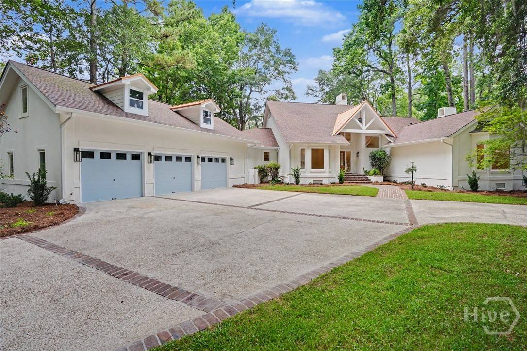 6 Hardwicke LN, Savannah, GA 31411 — photo 1 of 56