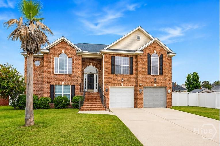 48 Bush CT, Richmond Hill, GA 31324 — photo 2 of 46