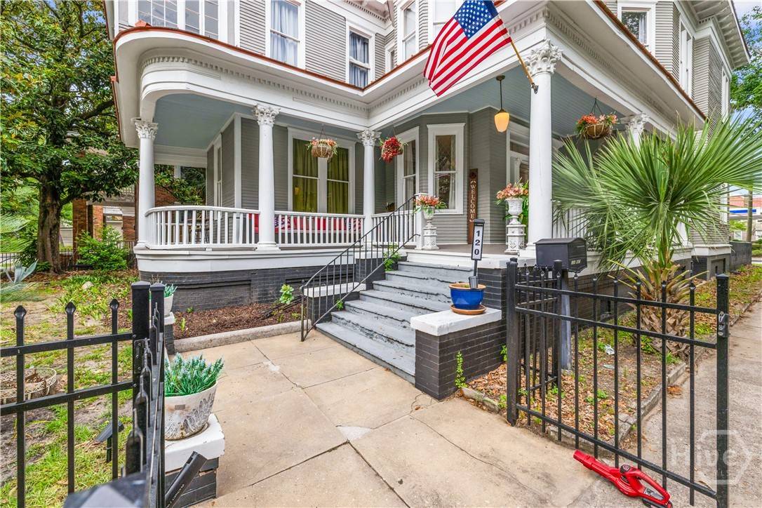 120 W 37th ST, Savannah, GA 31401 — photo 2 of 56