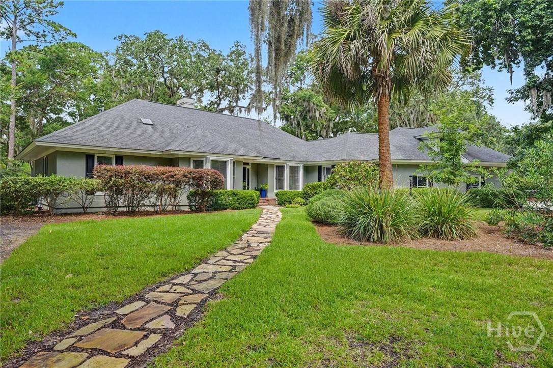 4 Loblolly LN, Savannah, GA 31411 — photo 1 of 36