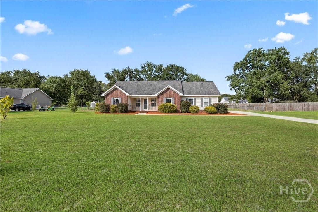 109 Warner DR, Guyton, GA 31312 — photo 2 of 40
