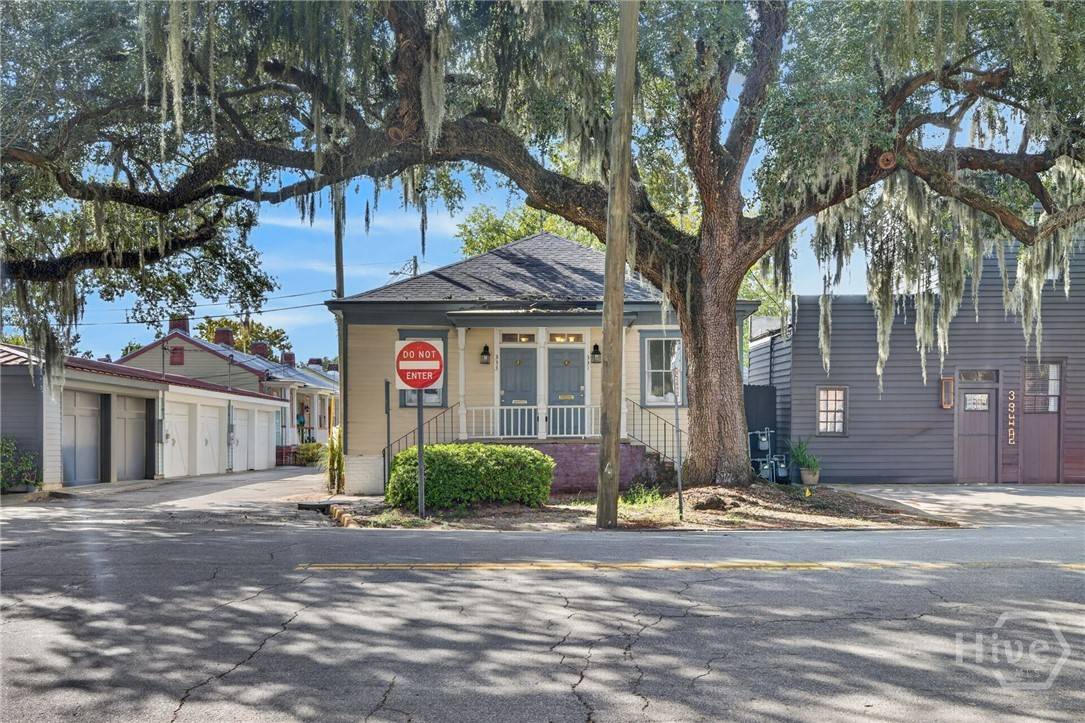 333 E Broad ST, Savannah, GA 31401 — photo 2 of 71