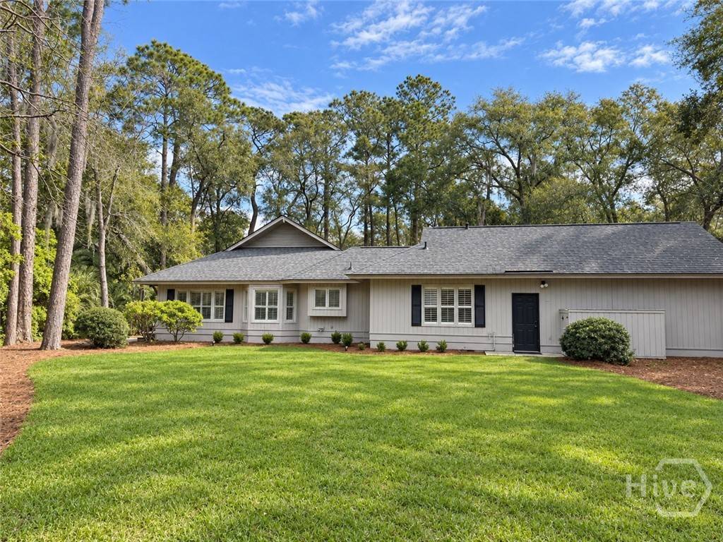 2 Gossamer LN, Savannah, GA 31411 — photo 2 of 22