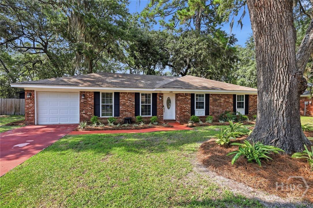 605 Leaning Oaks DR, Savannah, GA 31410 — photo 2 of 34