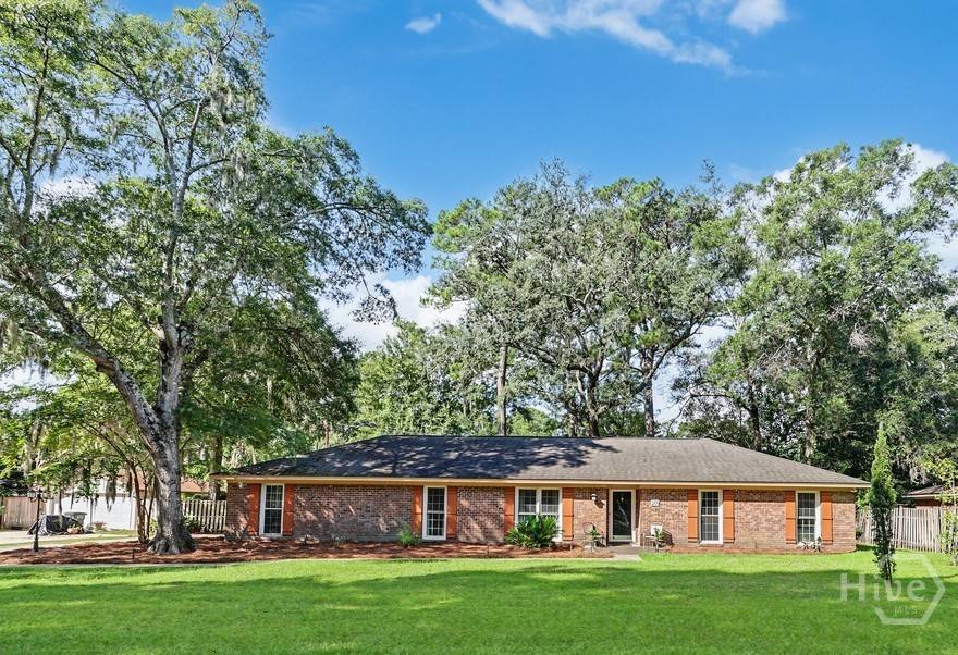 209 Fortilla RD, Savannah, GA 31410 — photo 1 of 39