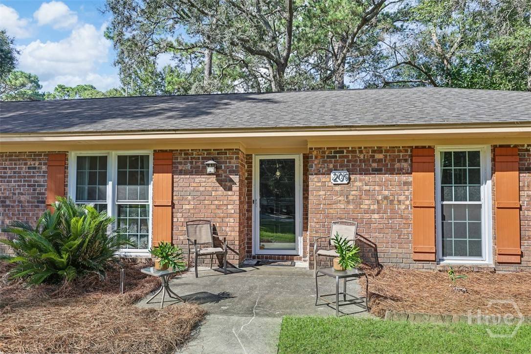 209 Fortilla RD, Savannah, GA 31410 — photo 2 of 39