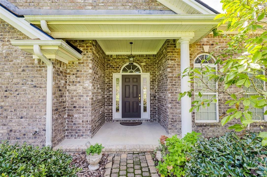 641 Marshview DR, Richmond Hill, GA 31324 — photo 2 of 70